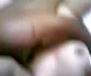Indiano gemendo